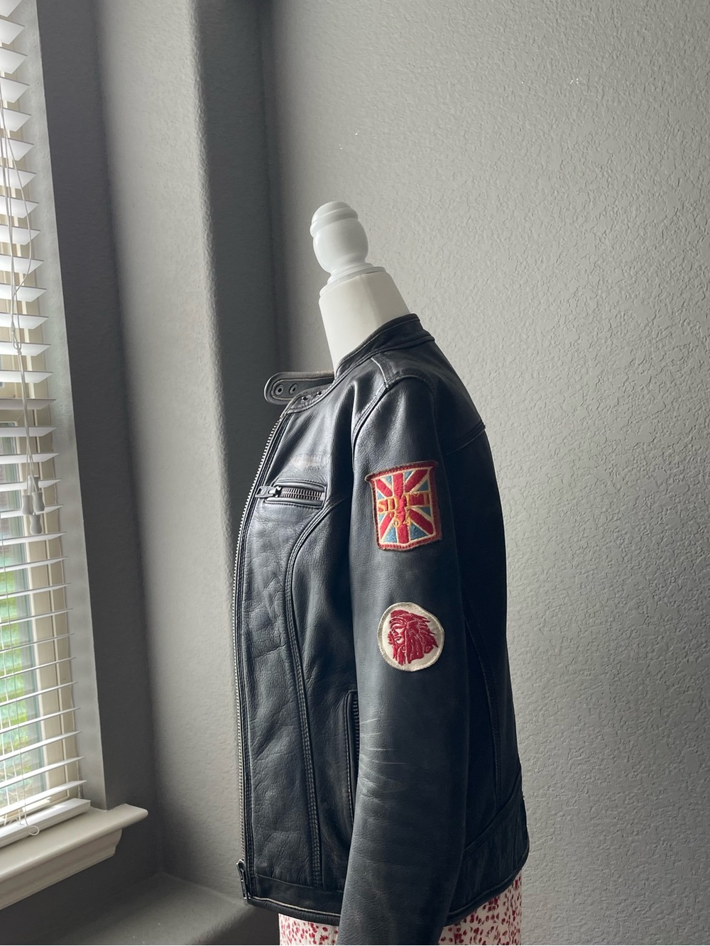 Superdry Women’s Black Leather Bomber Jacket with Patch Sz S